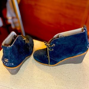 Sperry wedges size 7